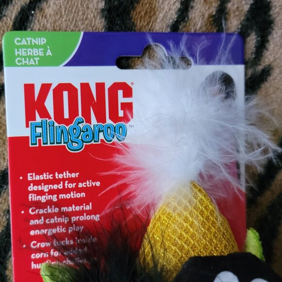 Kong Cat Flingaroo Crow luvs Corn w/ Catnip New! - Picture 2 of 3